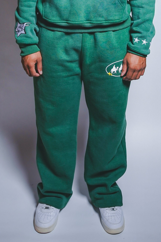 Follow the Star Version 2.0 - Forest Green Sweatpants